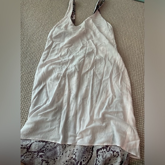 CAMI NYC
Britt Silk Slip Dress S - Picture 8 of 8